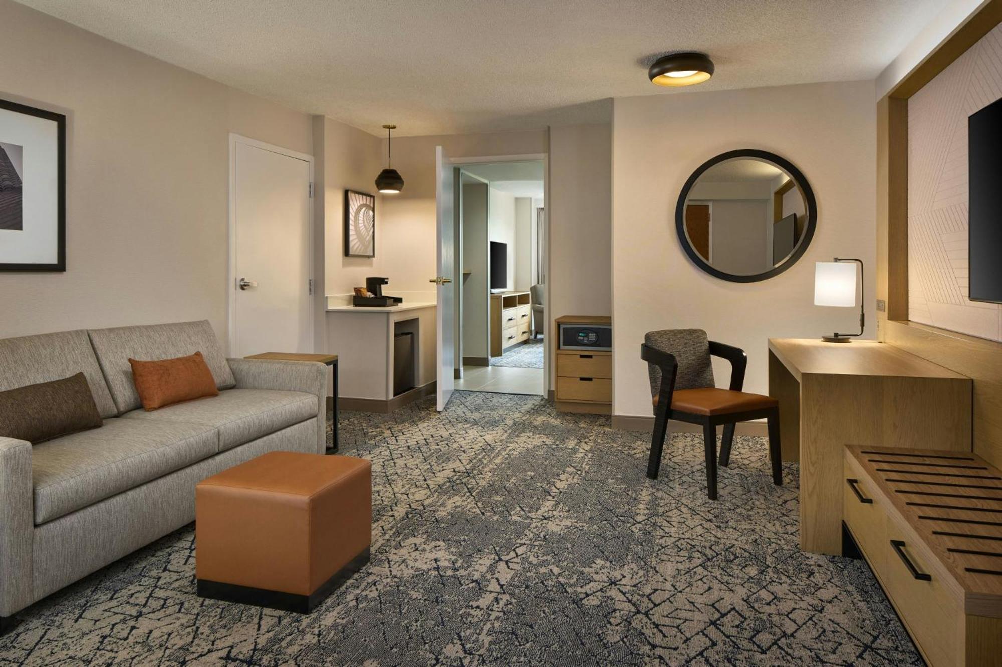 One Bedroom King Suite